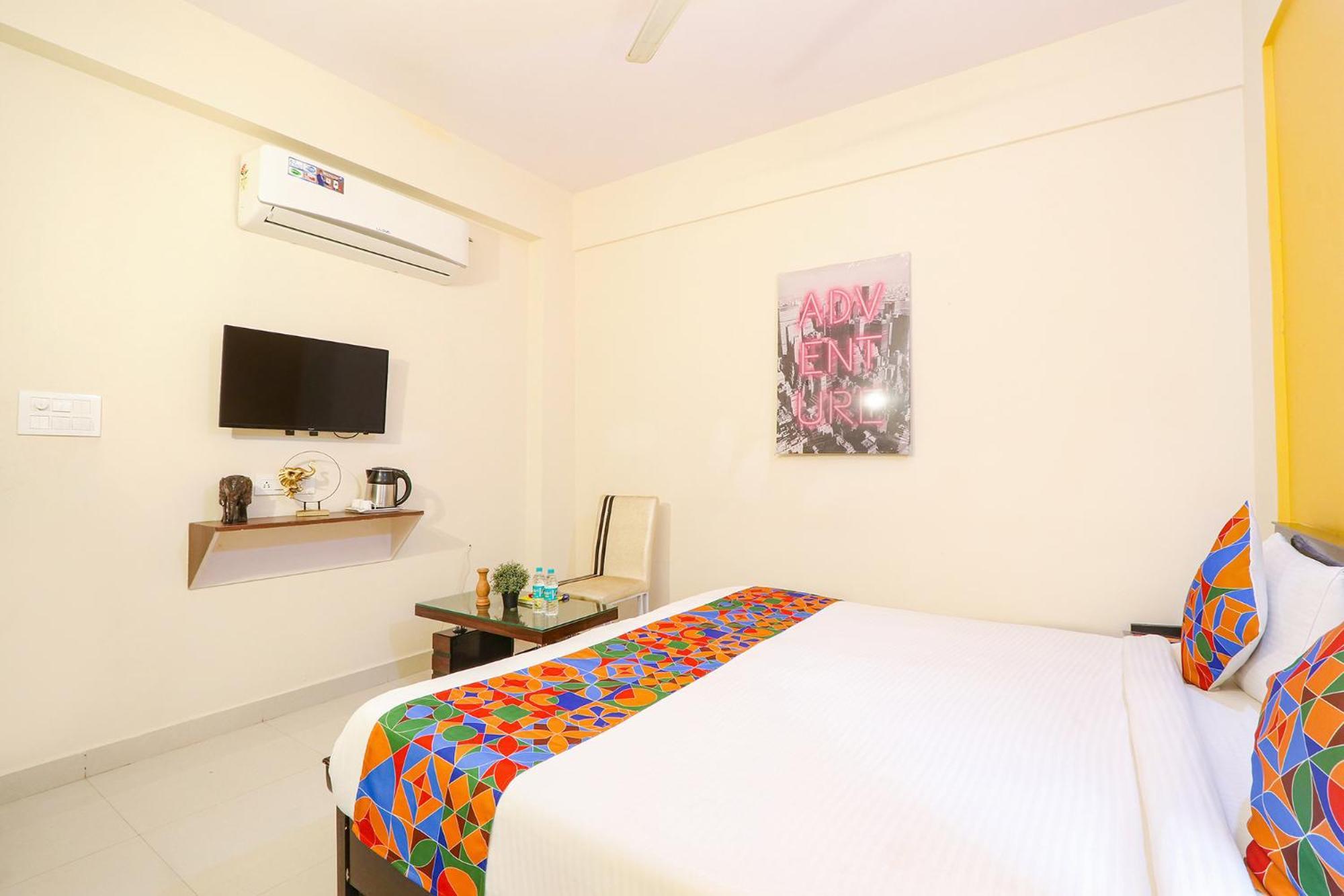 แฟ็บโฮเต็ล ไพรม์ 2 Hotel ไฮเดอราบัด ภายนอก รูปภาพ